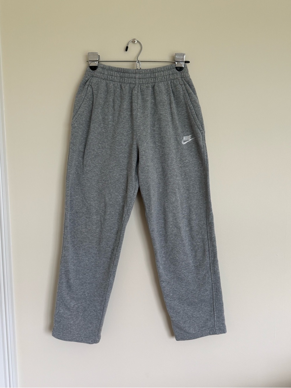 Nike Kids Heather Gray Sweatpants with Logo
